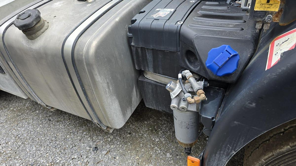 Gebraucht 2018 IVECO AD440T 45T Sattelzugmaschine