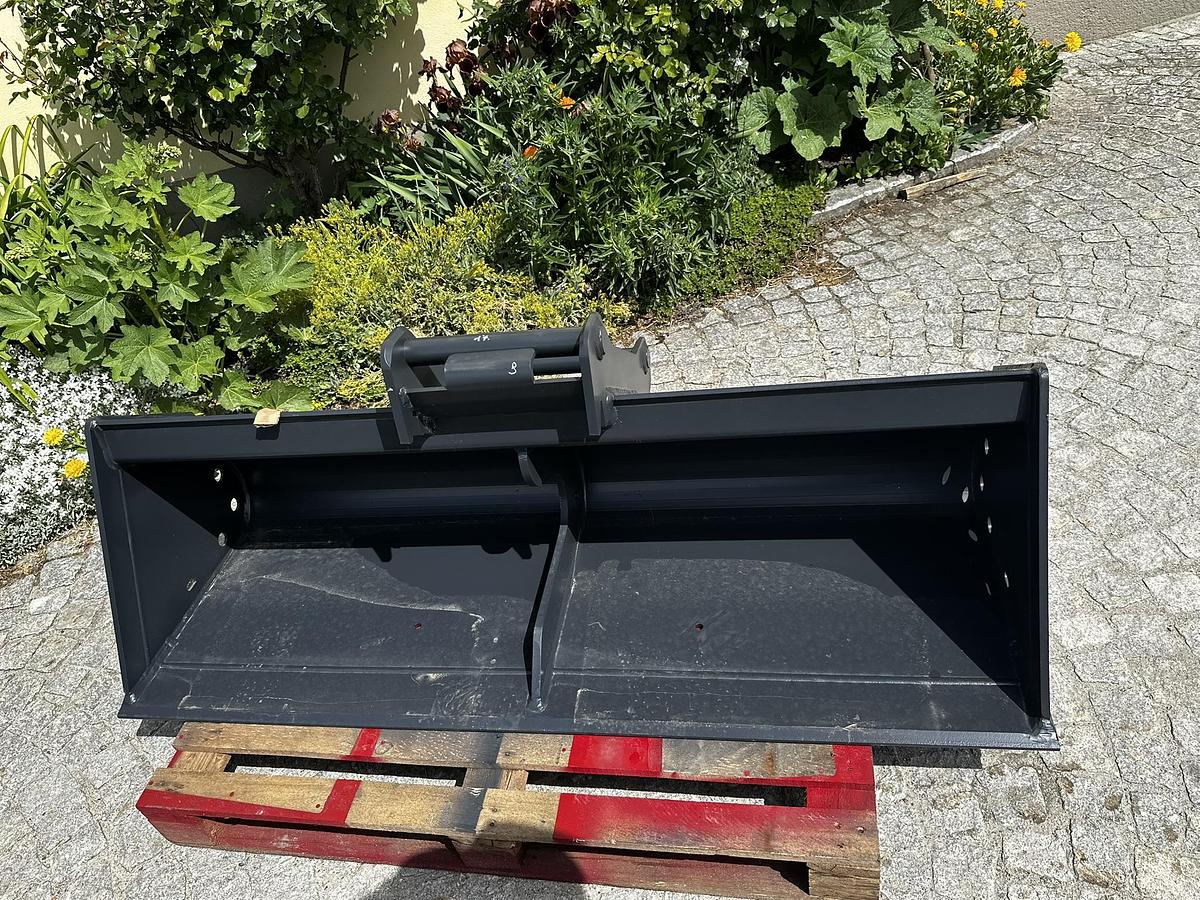 2025 BIG Böschungslöffel 160cm mit OQ45-5 Aufnahme