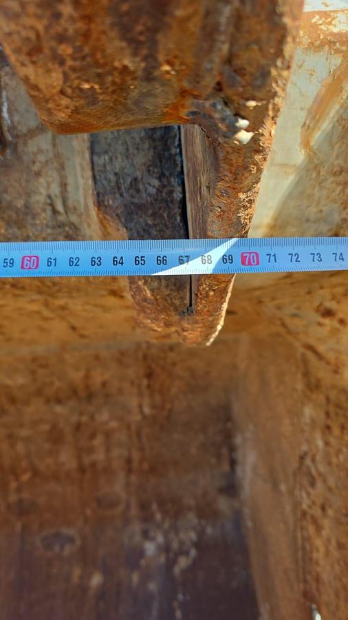 Gebraucht Verachtert  Felslöffel mit gepanzerten Zähnen