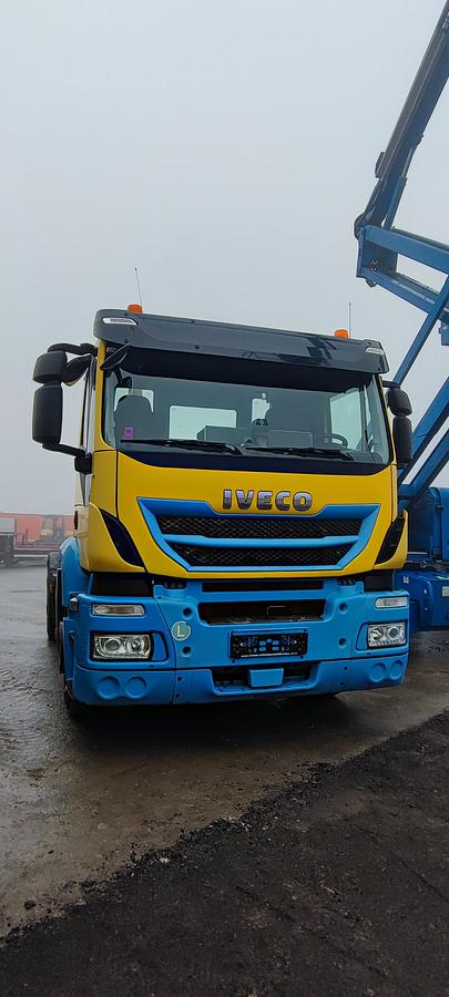 Gebraucht 2016 IVECO Strallis 4x2 Sattelzugmaschine mit Kipphydraulik