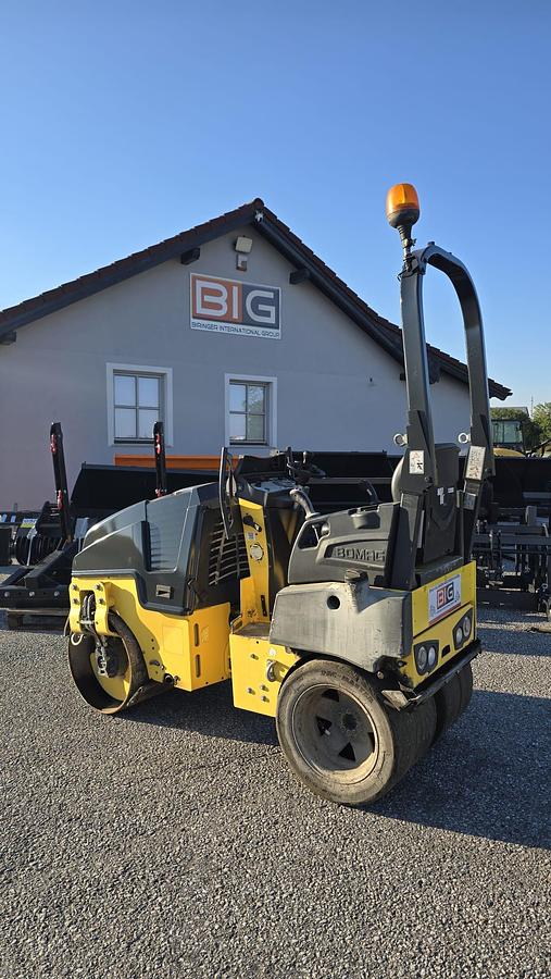 Gebraucht 2021 Bomag BW 90 AC-5 Kombi-Vibrationswalze
