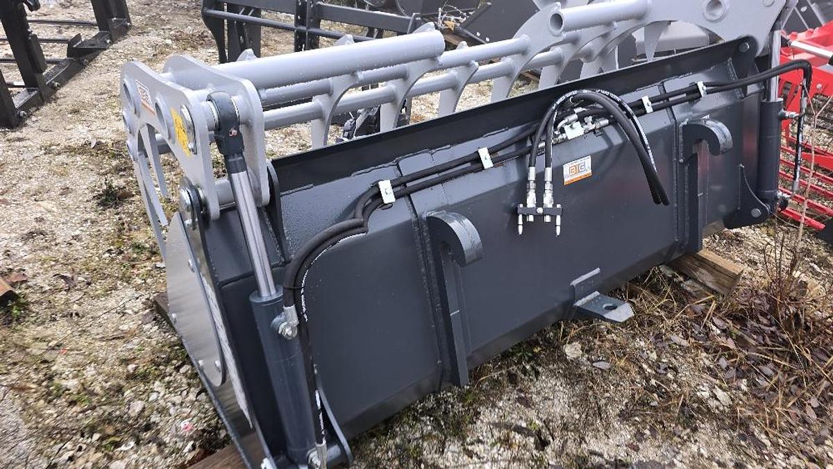 BIG Pelikanschaufel 220cm mit Merlo Aufnahme