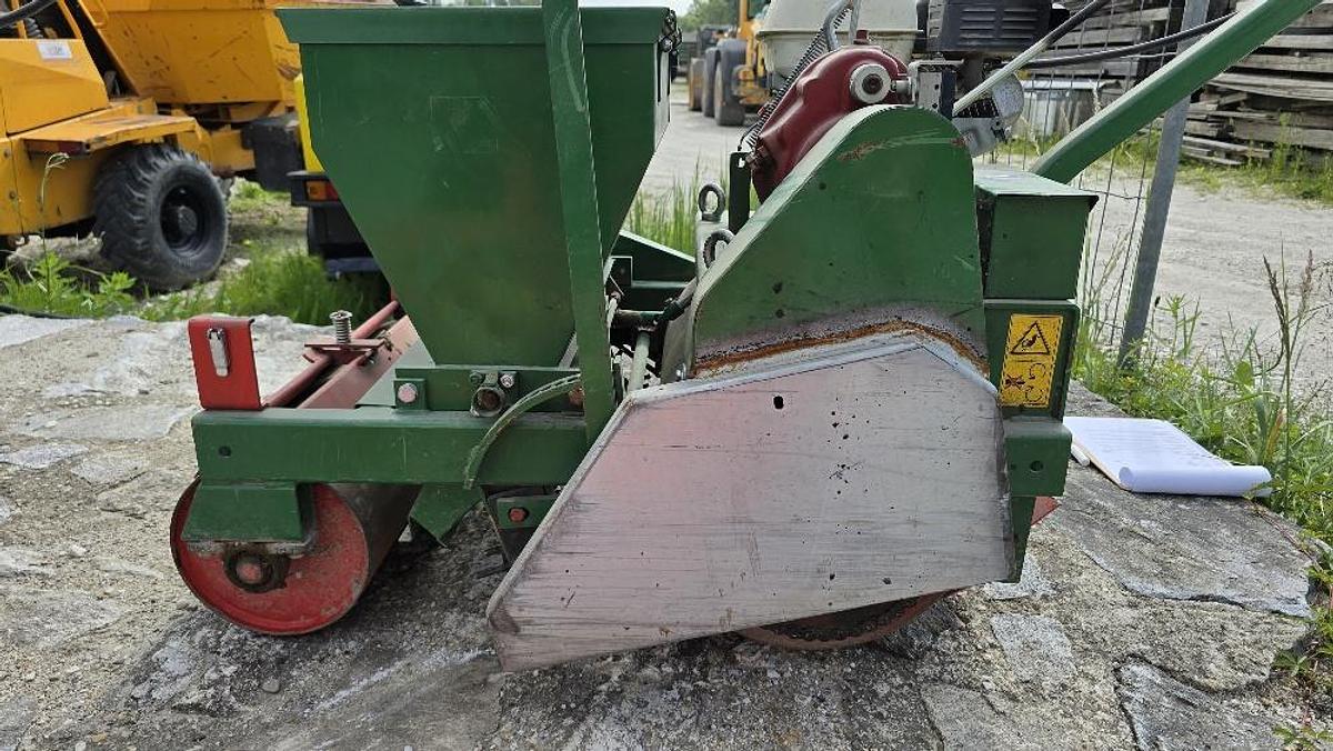 Gebraucht 2019 Rasenbaumaschine RS-60N SEMBDNER