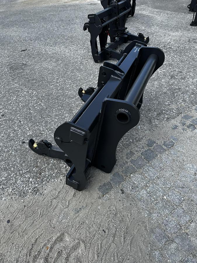 2025 BIG Adapter Bobcat Teleskoplader auf Dreipunkt Aufnahme
