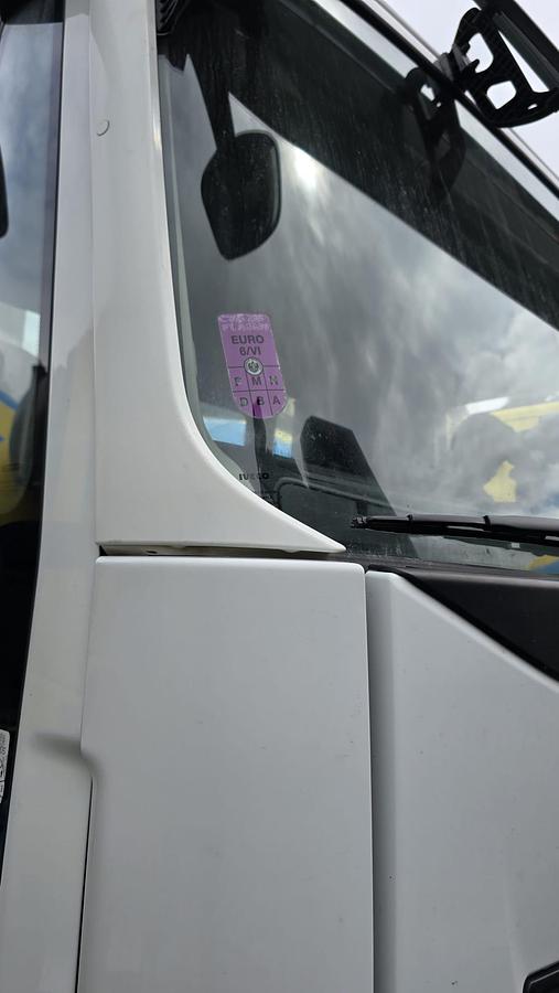 Gebraucht 2018 IVECO AD440T 45T Sattelzugmaschine