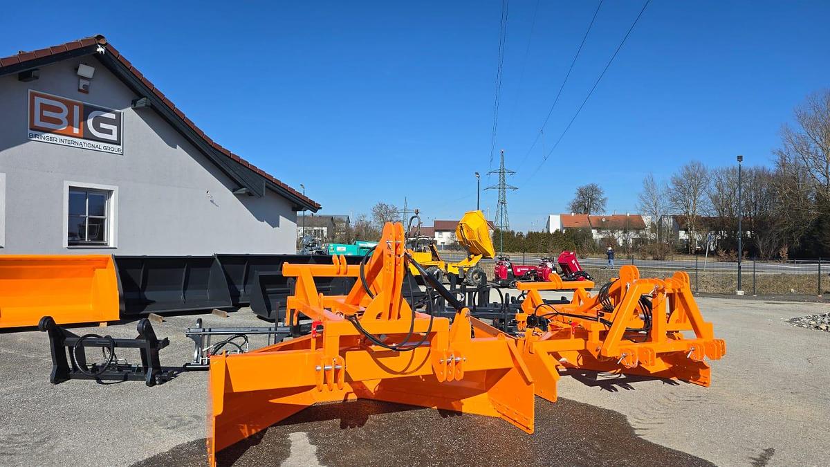 MS Grader 250 K BULL