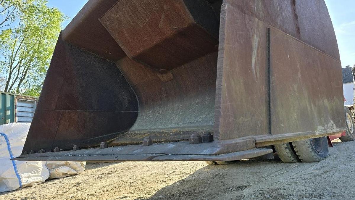 Gebraucht Volvo Radladerschaufel passend zu L150 - L180