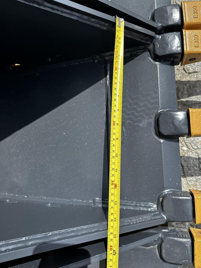2025 BIG Tieflöffel 40cm mit MS03 Symblock Aufnahme