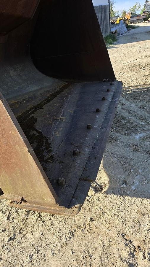 Gebraucht Volvo Radladerschaufel passend zu L150 - L180