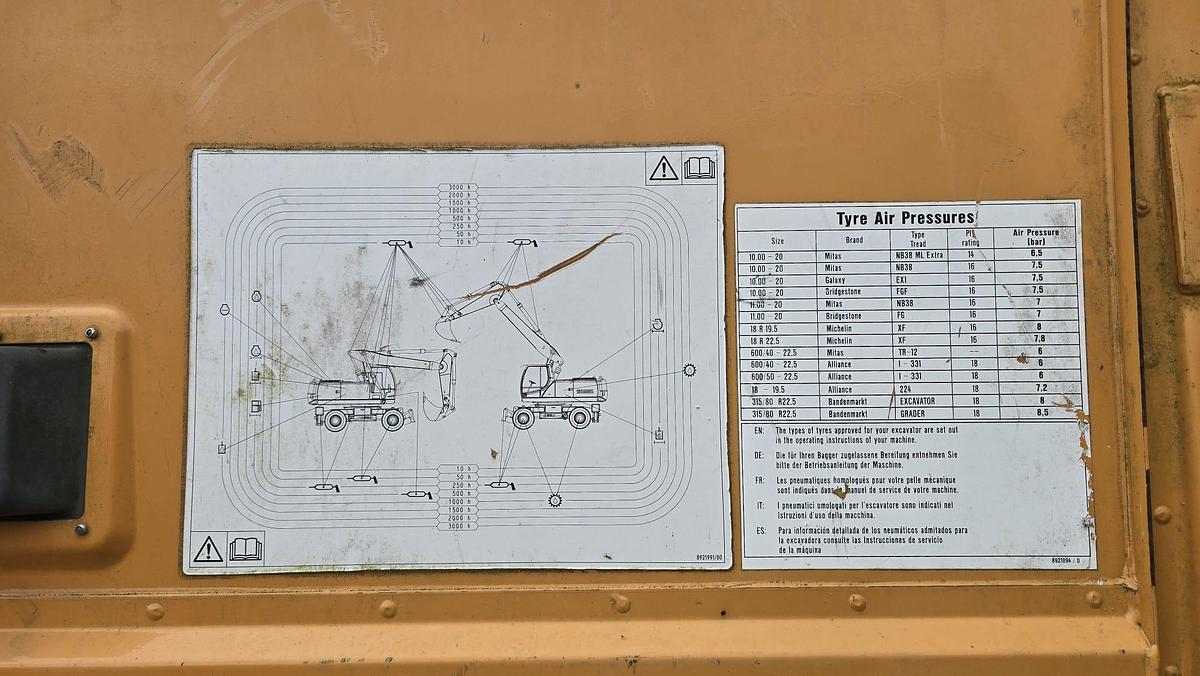 Gebraucht Case WX210 Mobilbagger