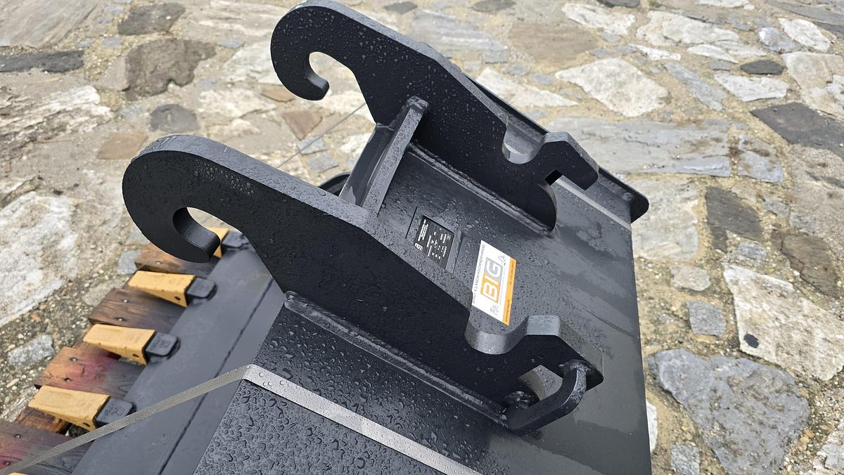 2025 BIG 90cm Tieflöffel mit CW10 Verachtert Aufnahme