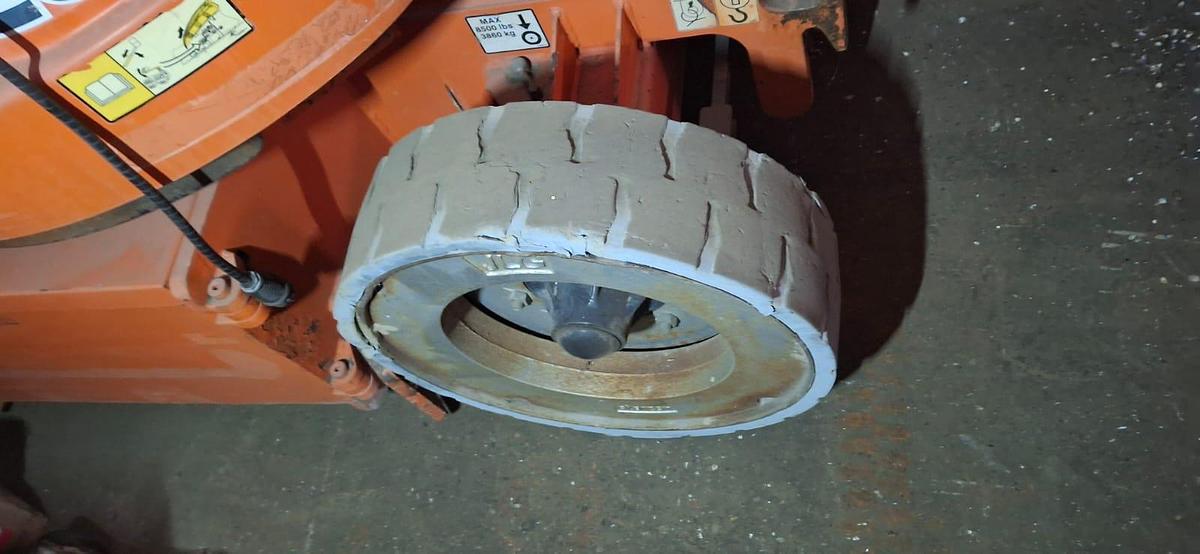 Gebraucht 2007 JLG E300 AJP Gelenk Teleskoparbeitsbühne