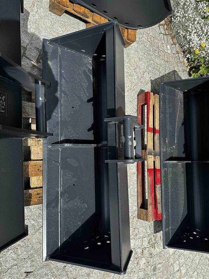 2025 BIG Böschungslöffel 140cm mit MS03 Symblock Aufnahme