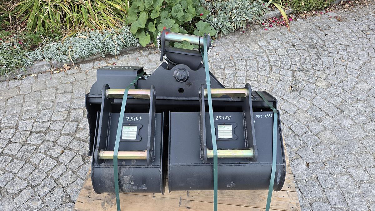 Gebraucht Löffelset Passend zu Lehnhoff SW01/MS01 mit Symlock Aufnahme