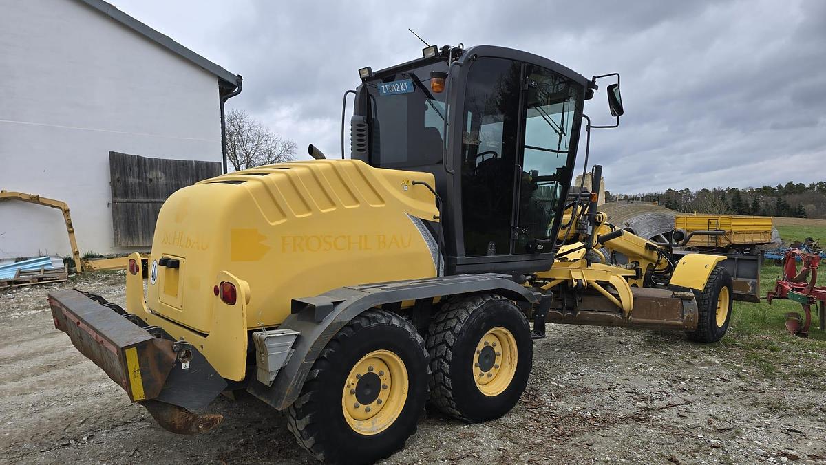 Gebraucht 2012 New Holland F106.7A Motorgrader