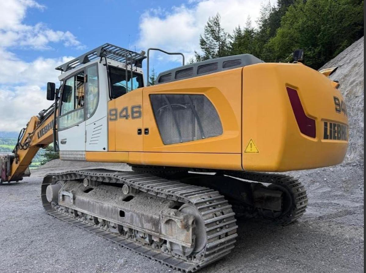 Gebraucht 2016 Liebherr R946 LC