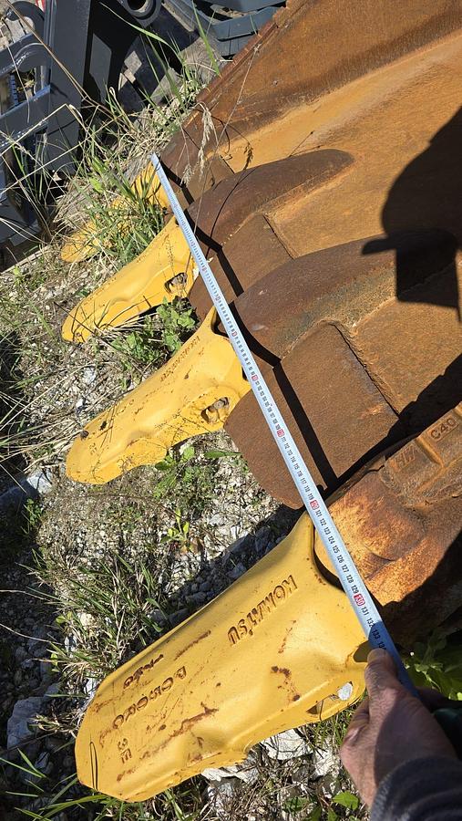 Gebraucht Verachtert  Felslöffel mit gepanzerten Zähnen