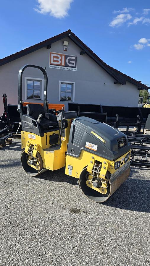 Gebraucht 2017 Bomag Tandemwalze BW 90 AD-5