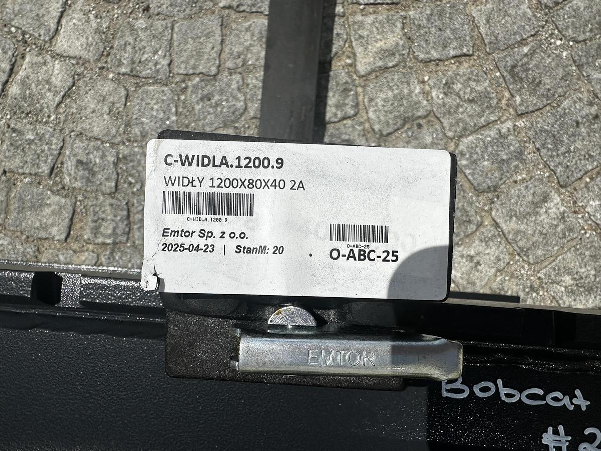 2025 BIG Palettengabel mit Bobcat 114cm Aufnahme
