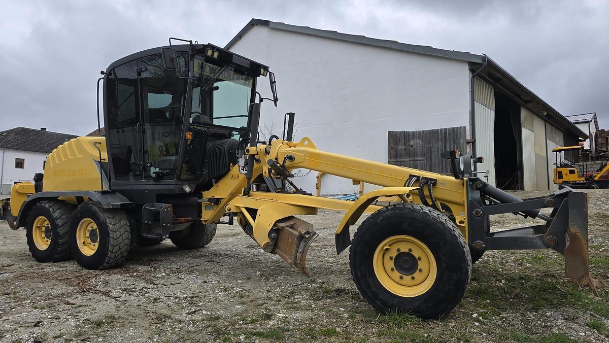 Gebraucht 2012 New Holland F106.7A Motorgrader