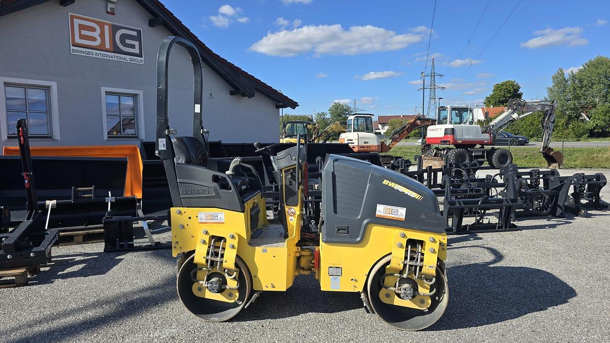 Gebraucht 2017 Bomag Tandemwalze BW 90 AD-5