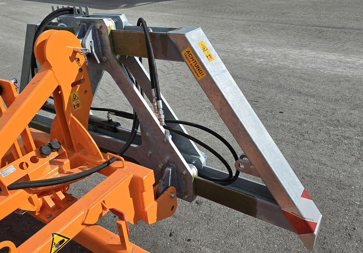 V Grader UNIVERSELLER SCHUBRAHMEN (HYDRAULISCH)