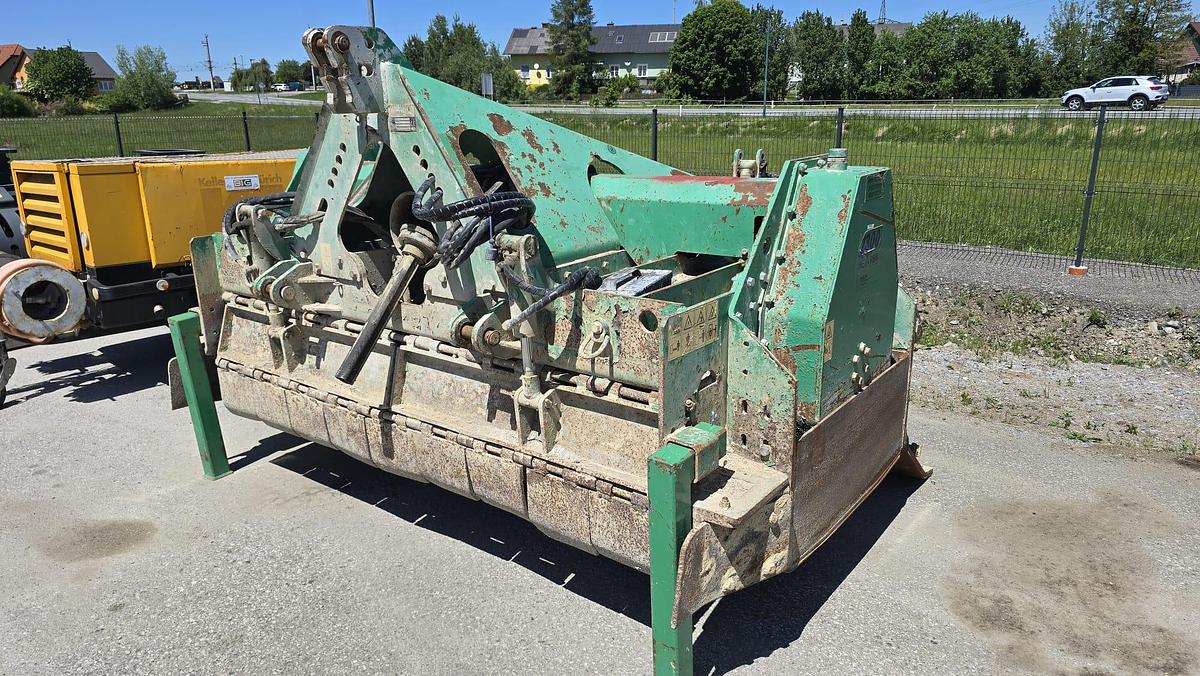 Gebraucht 2011 Henn AG RBM S2300 Steinfräse
