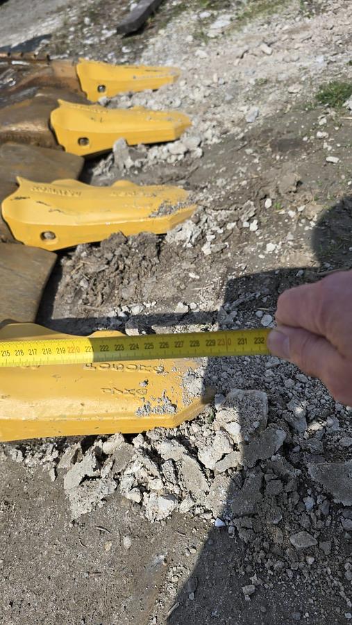 Gebraucht Verachtert Felslöffel mit gepanzerten Zähnen