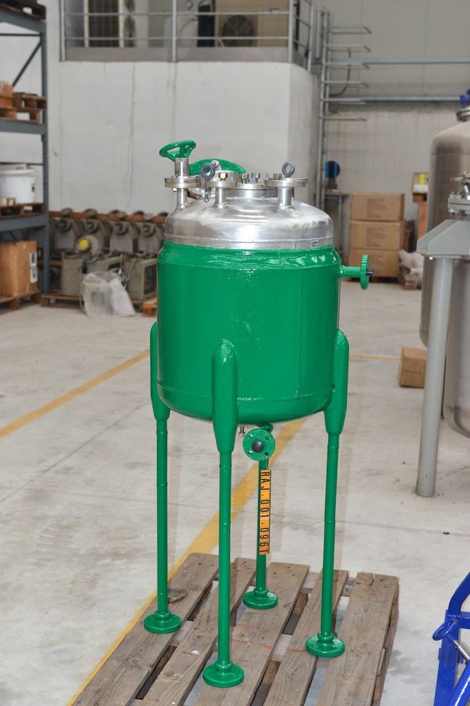 Used Tank F.B.M. from 130 Liters