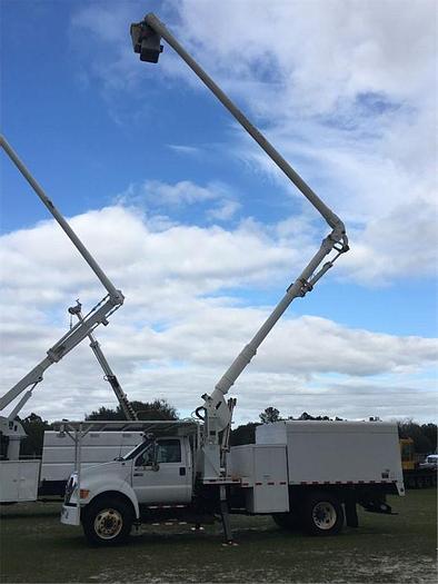 Used 2005 FORD F750 SD