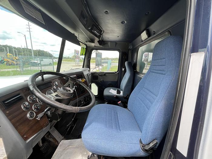Used 2004 Western Star 4900 Tri-Axle Dump Truck #5618