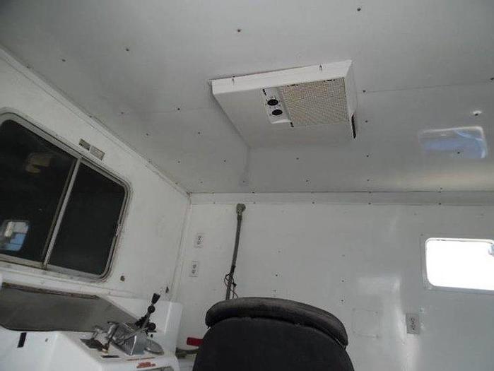 Used 1997 Freightliner Gearheart wireline