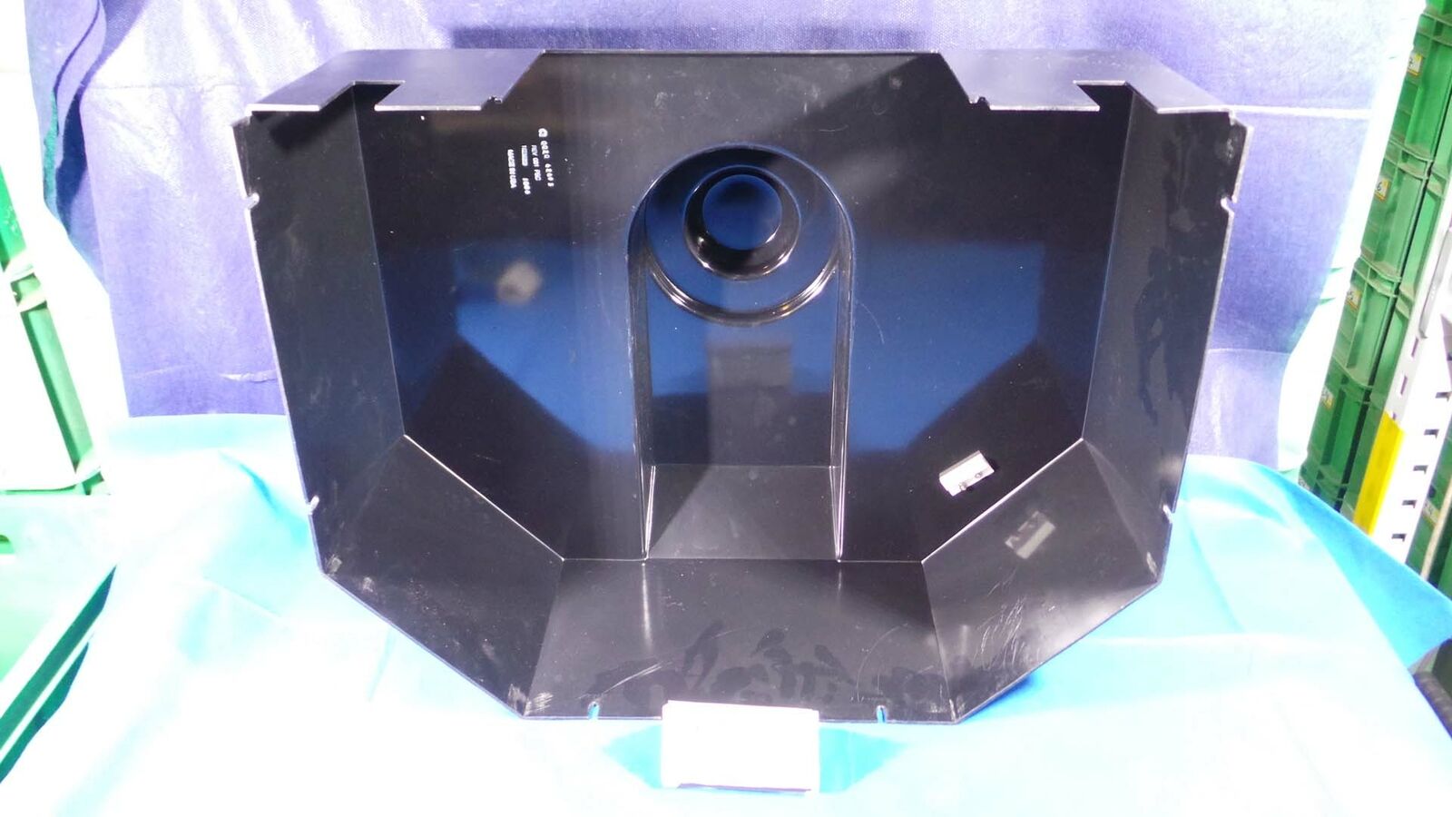 Used AMAT 0020-62693 Cover, Lid Assy / 0020-62693 / Rev 001 / PSC / Black / from 300mm Chamber Lid Top /