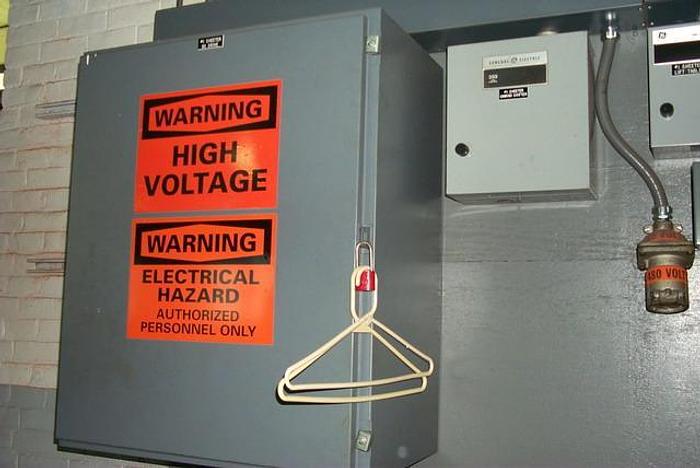 Used MOORE & WHITE #18556