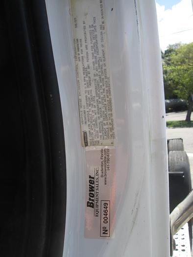 Used 2006 Freightliner Business Class M2 Tandem Axle Semi