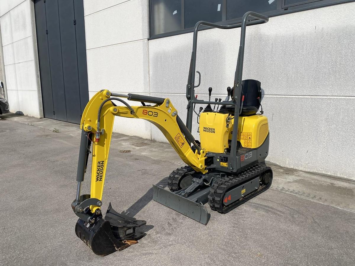 Usato 2023 WACKER NEUSON 803