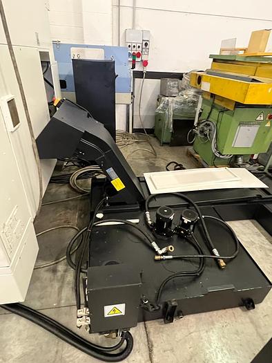 Usato 2016 MAZAK VARIAXIS J-600/5X