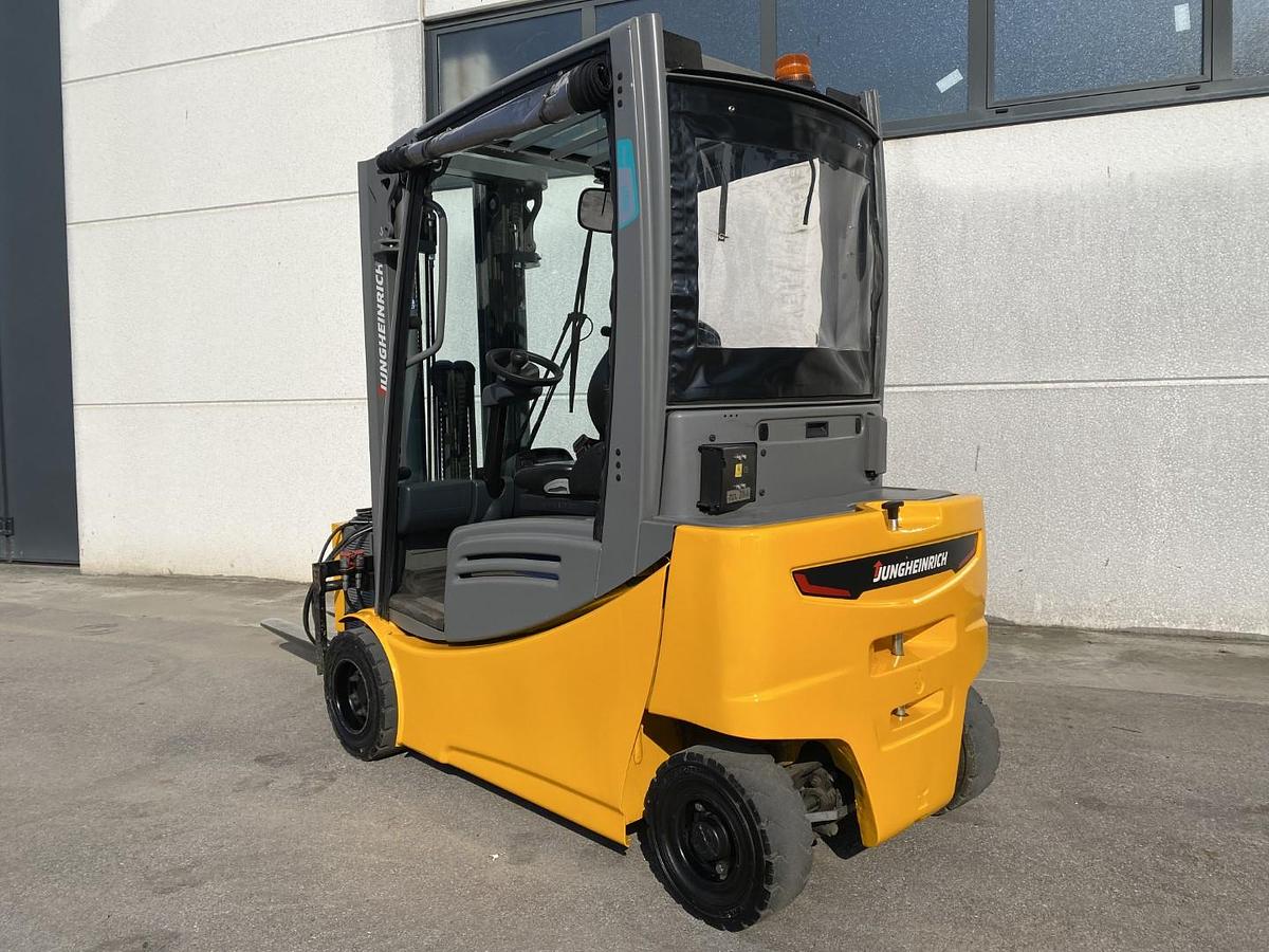 Usato 2022 JUNGHEINRICH EFG 320