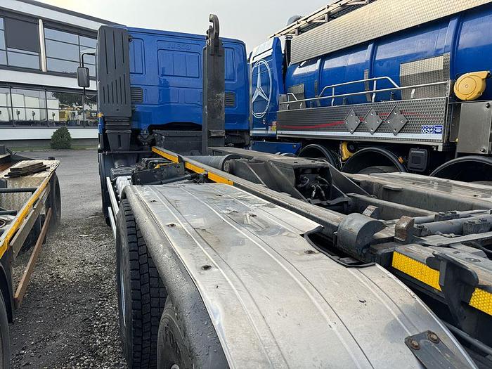 Usato 2005 IVECO 260 E 43 SCARRABILE E RIMORCHIO