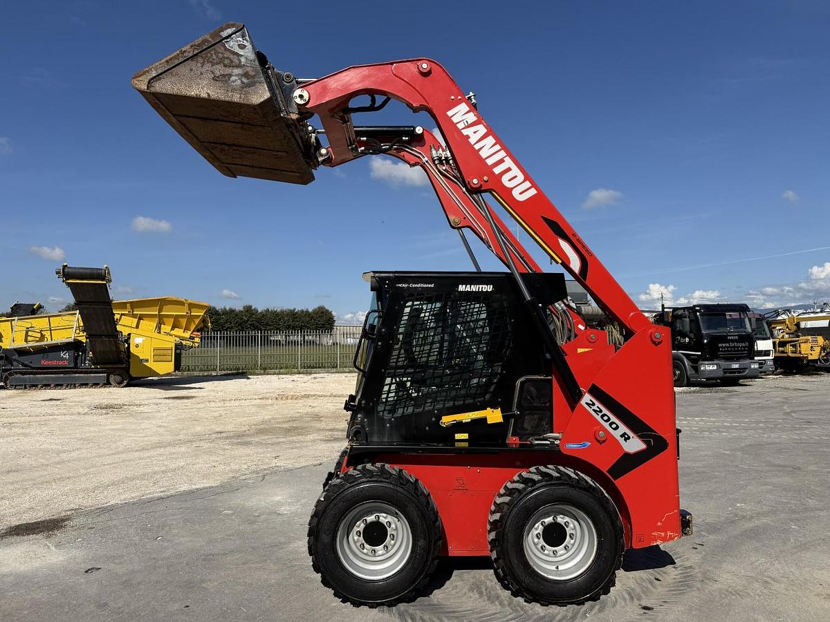 Usato 2023 MANITOU R2200