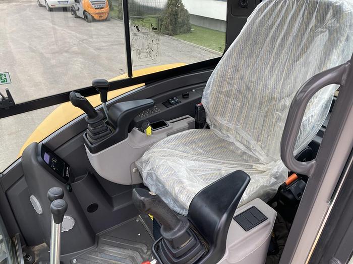 Usato 2020 VOLVO ECR35D