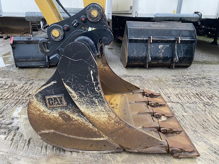 Usato 2020 CATERPILLAR 323 FLN