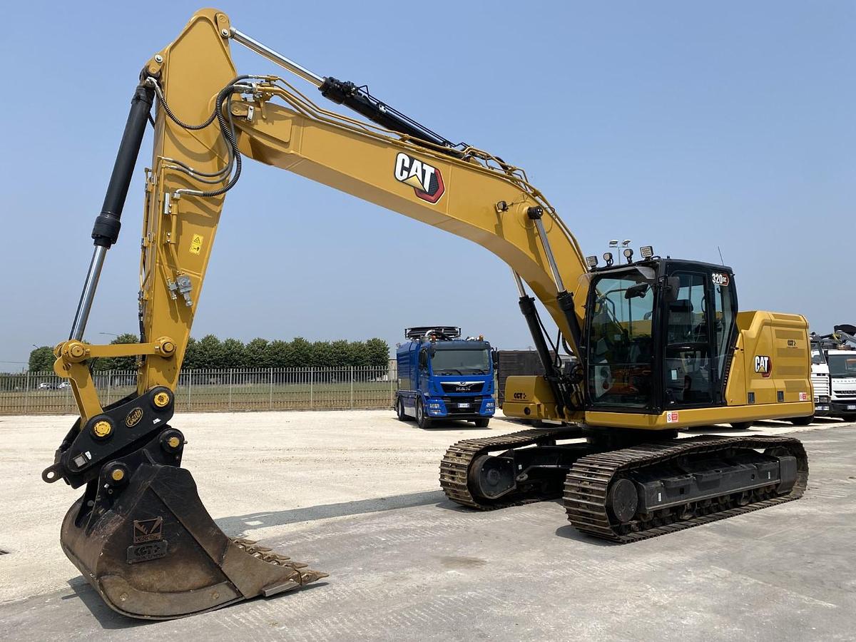Usato 2022 CATERPILLAR 320 GC