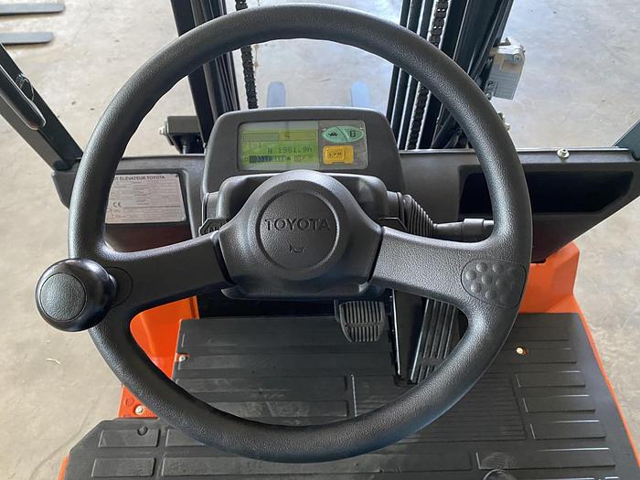 Usato 2012 TOYOTA 7FBMF 25