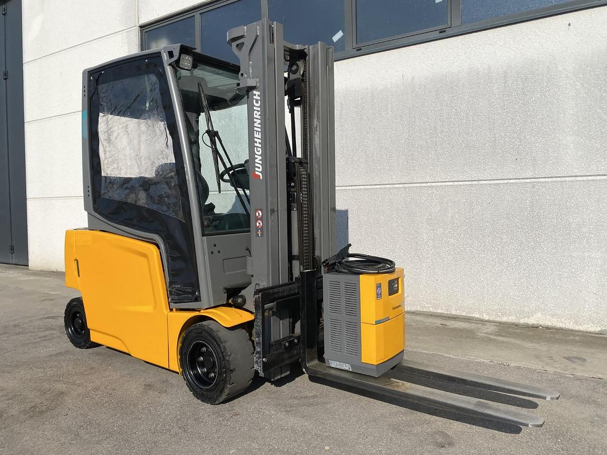 Usato 2022 JUNGHEINRICH EFG 320