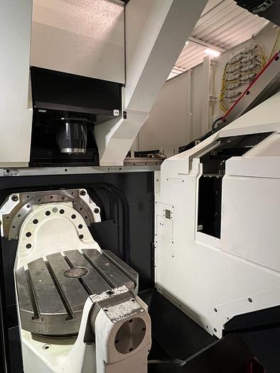 Usato 2016 MAZAK VARIAXIS J-600/5X