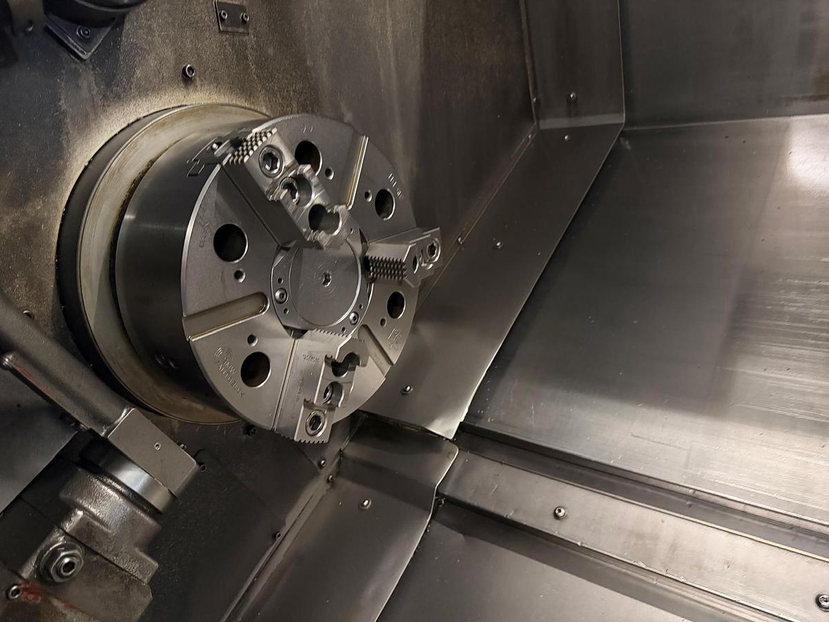 Usato 2001 OKUMA  LB 400