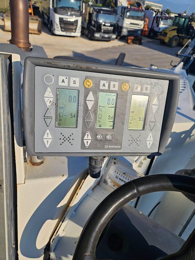 Usato 2011 WIRTGEN W100F