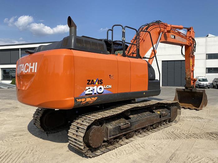 Usato 2018 HITACHI ZX210 LCN-6