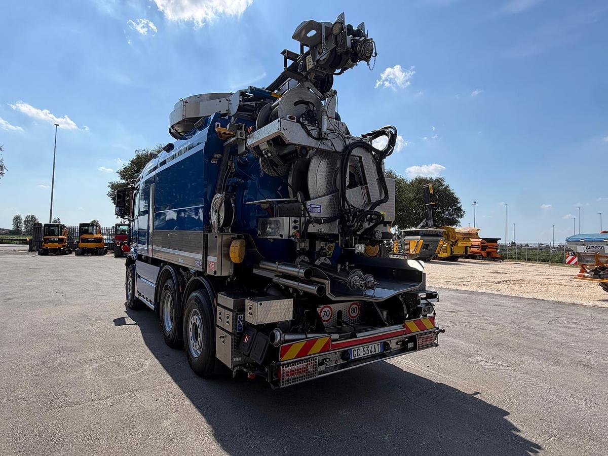 Usato 2021 MERCEDES ACTROS 530